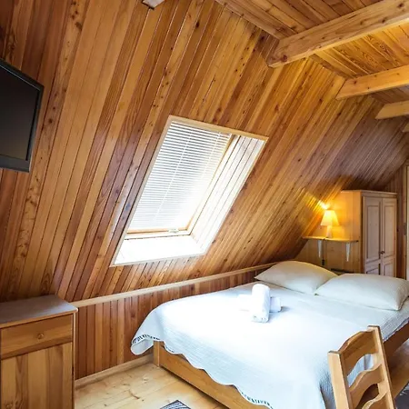 Ania Wynajem Pokoi *