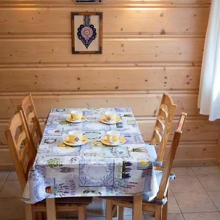 Rum i privatbostad Ania Wynajem Pokoi *